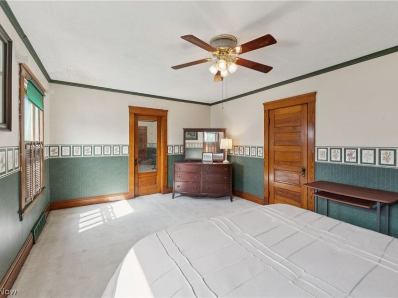 3714 Henritze Avenue, Cleveland, OH 44109 Photo 17