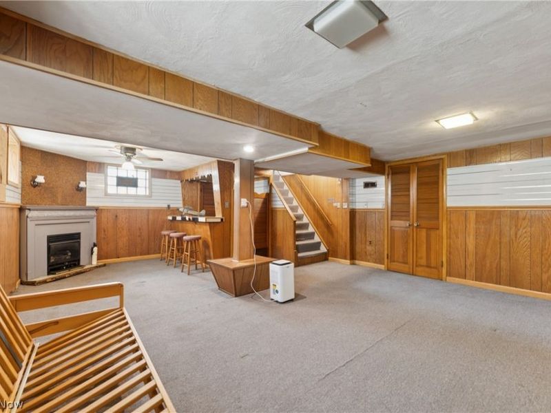 3714 Henritze Avenue, Cleveland, OH 44109 Photo 31