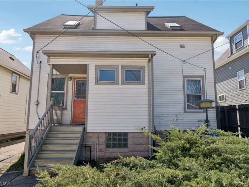 3714 Henritze Avenue, Cleveland, OH 44109 Photo 40