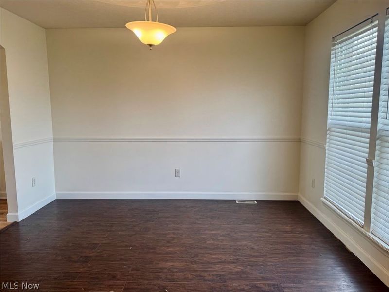 9028 Victoria Lane, North Ridgeville, OH 44039 Photo 3