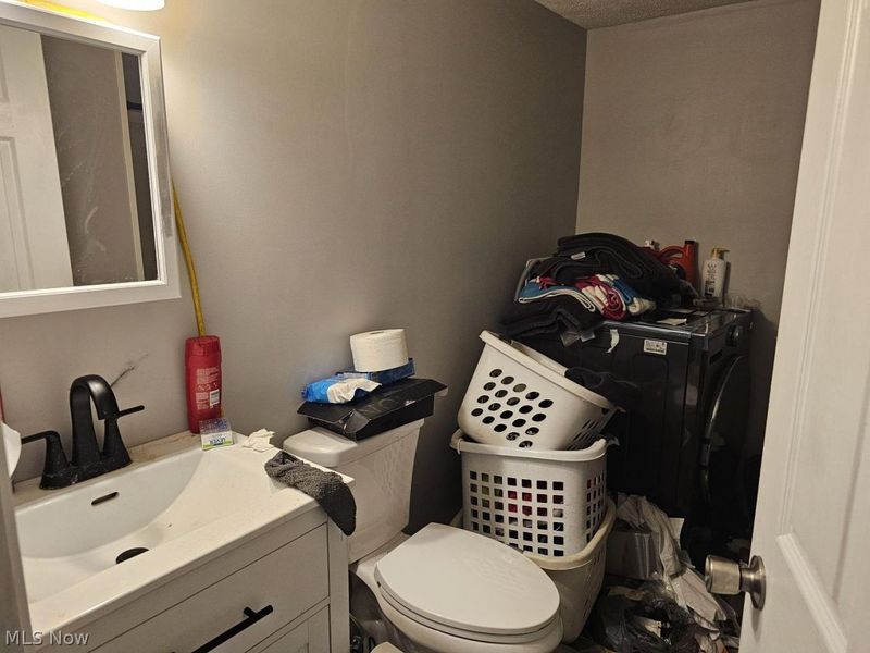 133 S Main Street, Tuscarawas, OH 44682 Photo 2