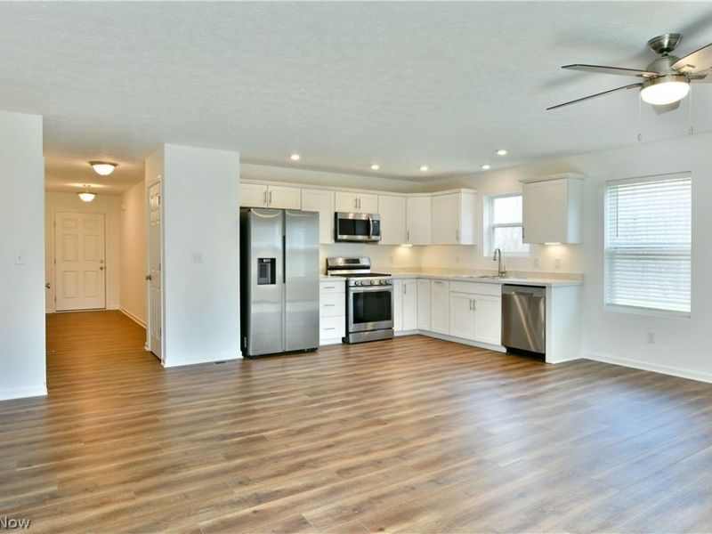 5554 Alva Avenue NW, Warren, OH 44483 Photo 17