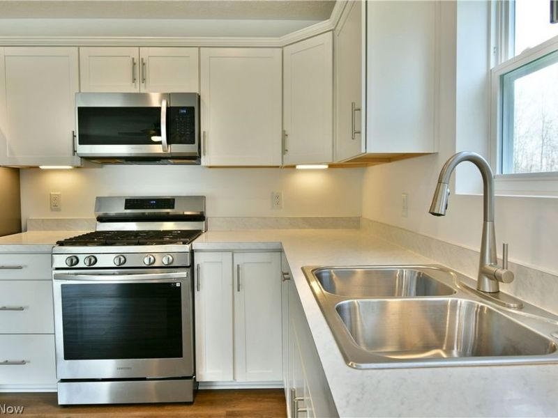 5554 Alva Avenue NW, Warren, OH 44483 Photo 19