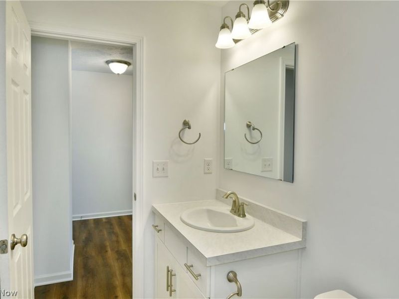 5554 Alva Avenue NW, Warren, OH 44483 Photo 24