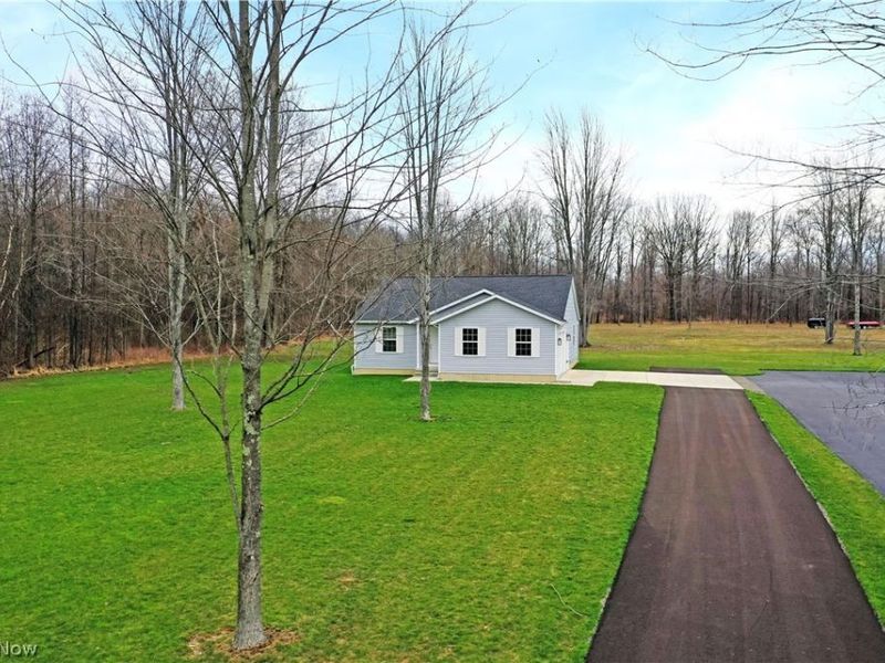 5554 Alva Avenue NW, Warren, OH 44483 Photo 3