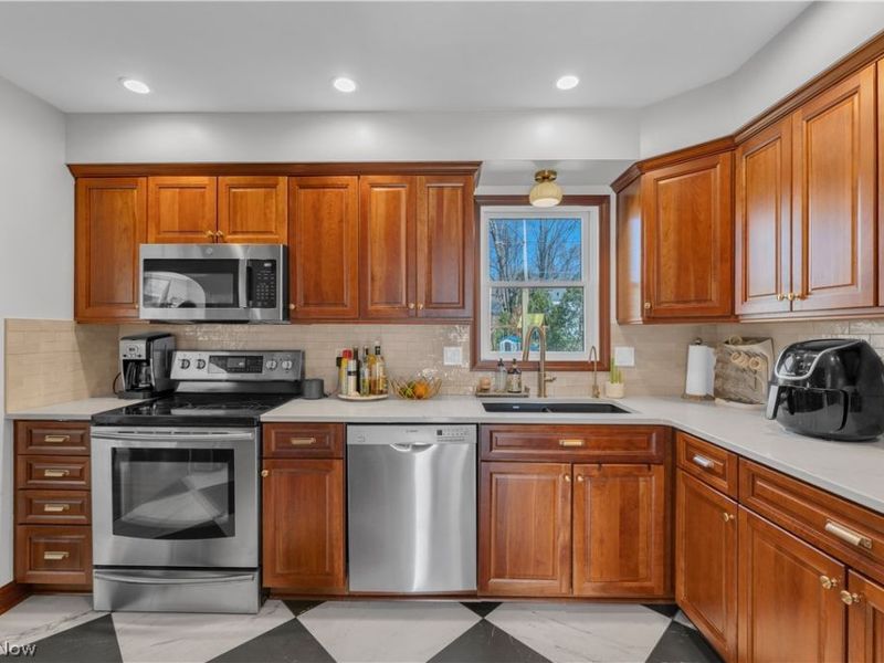 172 Wolcott Drive, Boardman, OH 44512 Photo 11