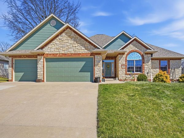 3500 Tanglewood Way, Fulton, MO 65251
