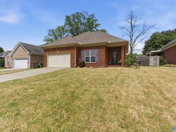 930 Tracey Lane, Decatur, AL 35601