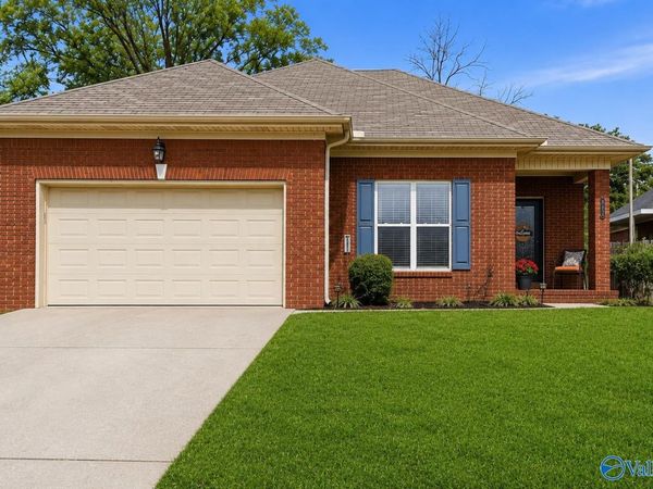 930 Tracey Lane, Decatur, AL 35601