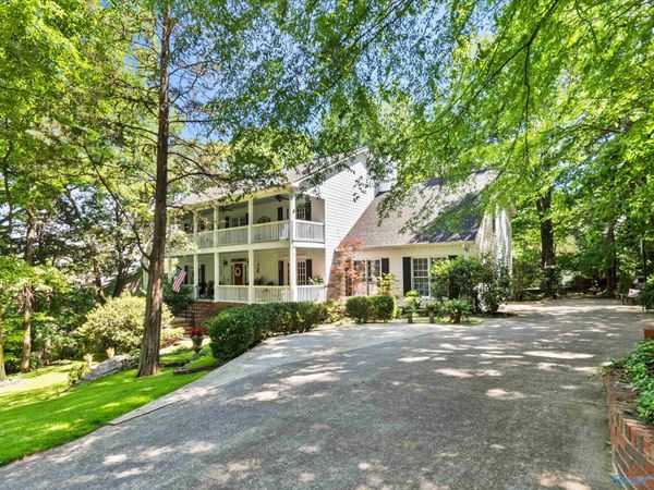 1403 Bramblewood Drive, Huntsville, AL 35801