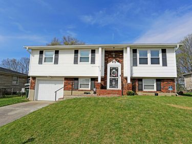 812 Wheatcroft Court, Lexington, KY 40505