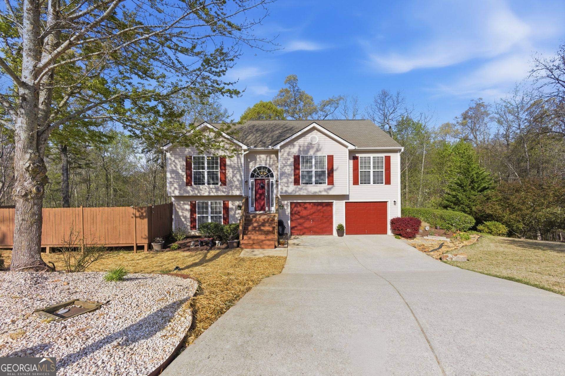 5407 Lombardy Drive, Lula, GA 30554 Main Photo