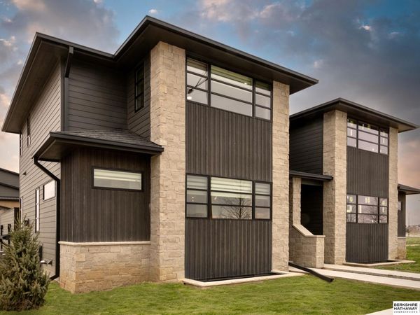 632 Applied Parkway, Omaha, NE 68154
