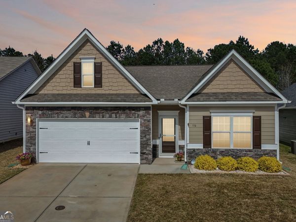116 Thomaston Street, Newnan, GA 30263