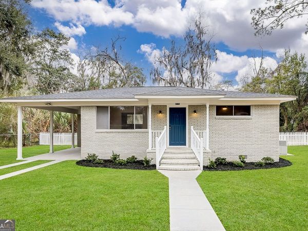 2105 Saint Johns Avenue, Savannah, GA 31404