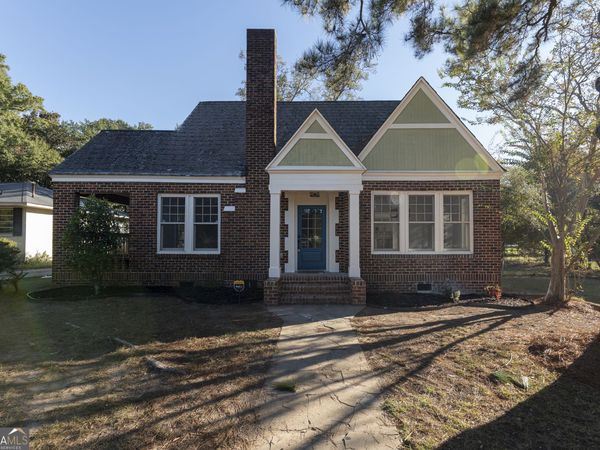622 Whitney Avenue, Albany, GA 31701