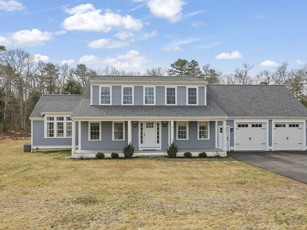 15 Maxwell Ln, Sandwich, MA 02563