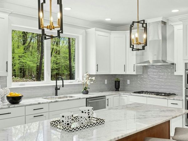 17 Forrest Rd, Westford, MA 01886