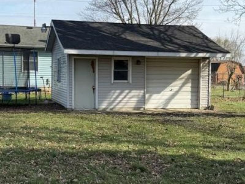 1009 N 5th Street, Fremont, OH 43420 Photo 6