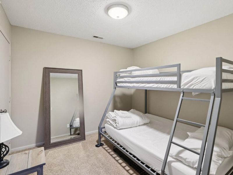 352 Main Street, Unit B, Huron, OH 44839 Photo 17