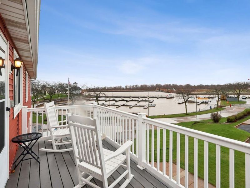 352 Main Street, Unit B, Huron, OH 44839 Photo 20