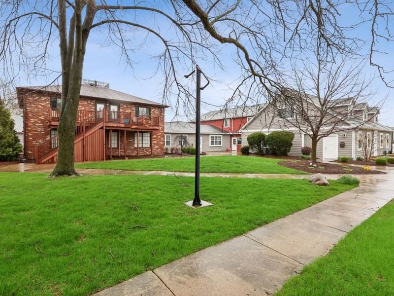 352 Main Street, Unit B, Huron, OH 44839 Photo 23