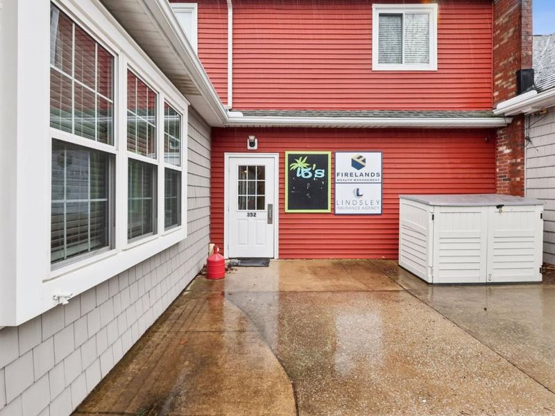 352 Main Street, Unit B, Huron, OH 44839 Photo 25