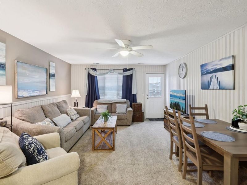 352 Main Street, Unit B, Huron, OH 44839 Photo 3