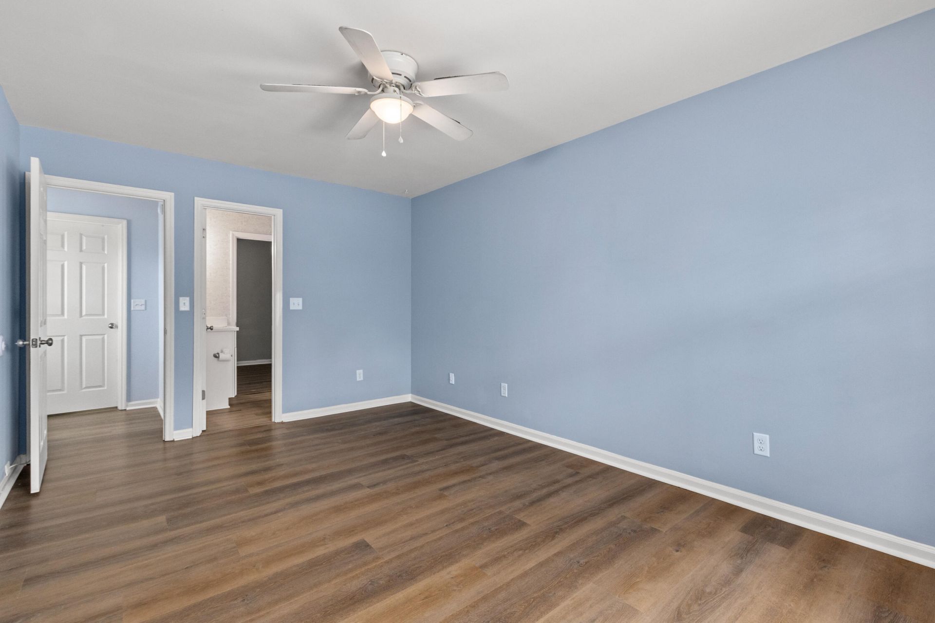 1521 Nantahala Boulevard Photo 13