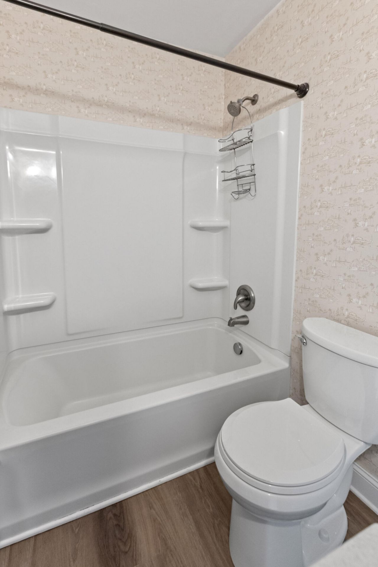 1521 Nantahala Boulevard Photo 19