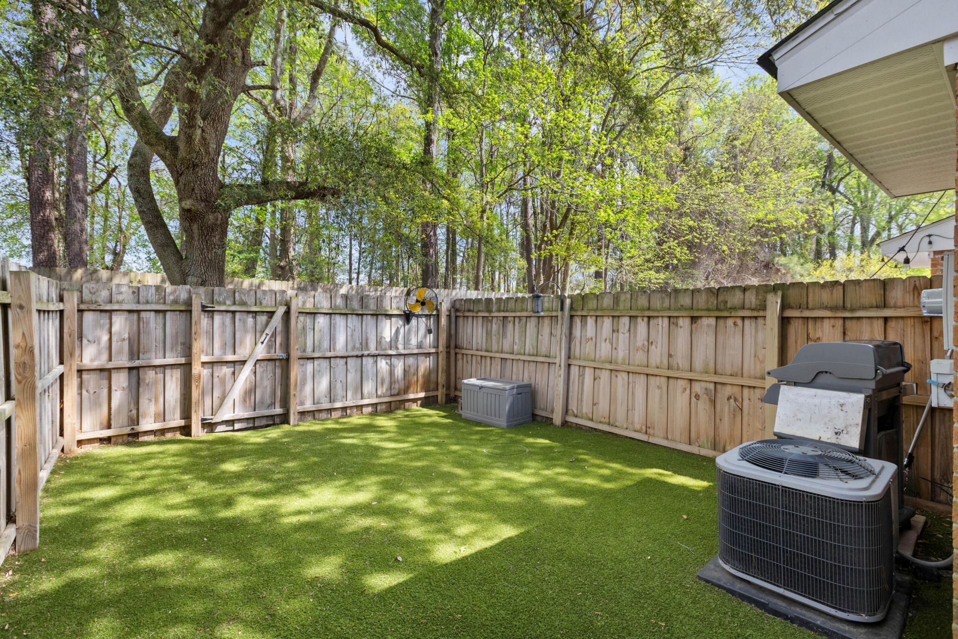 1521 Nantahala Boulevard Photo 21