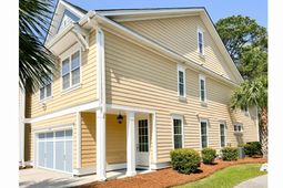 2574 Kings Gate Lane photo 4