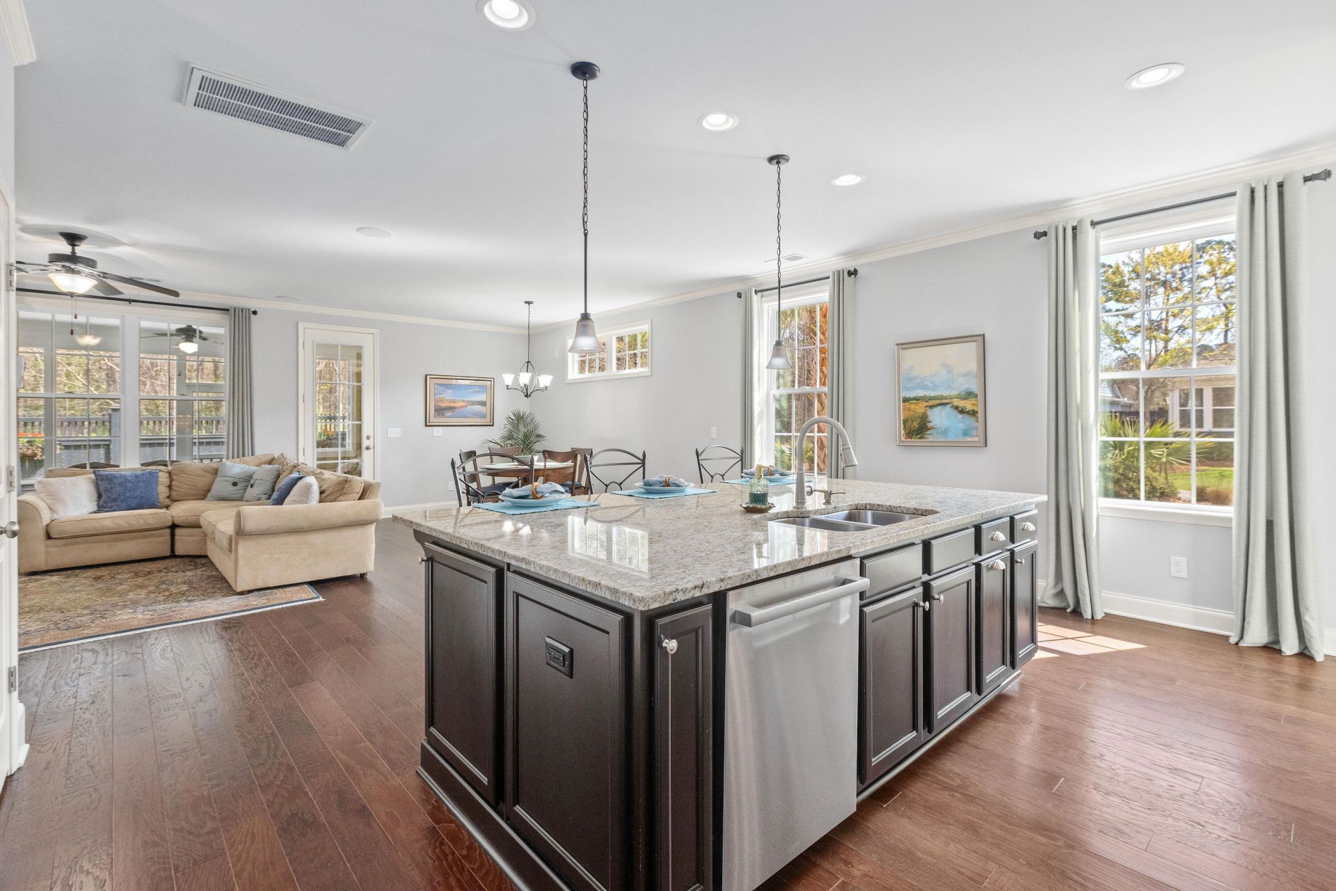 2574 Kings Gate Lane Photo 7