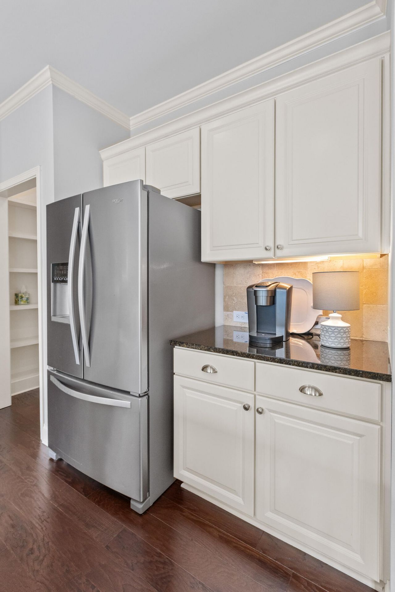 2574 Kings Gate Lane Photo 8