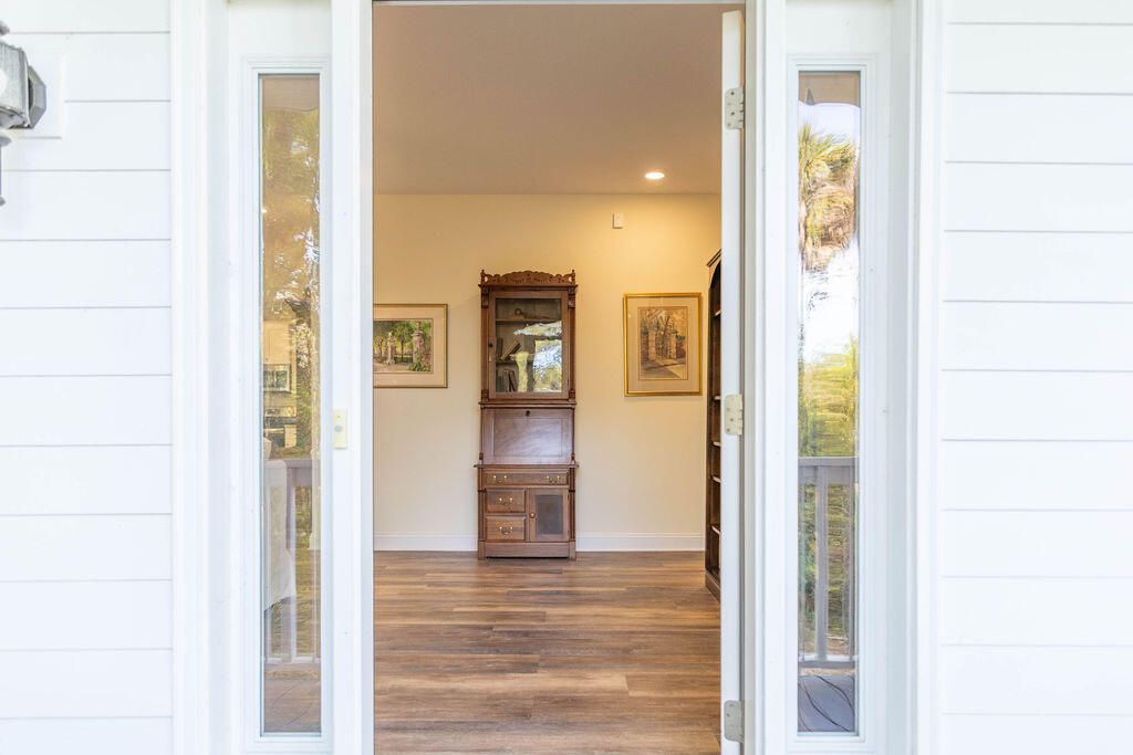 518 Jungle Road Photo 12