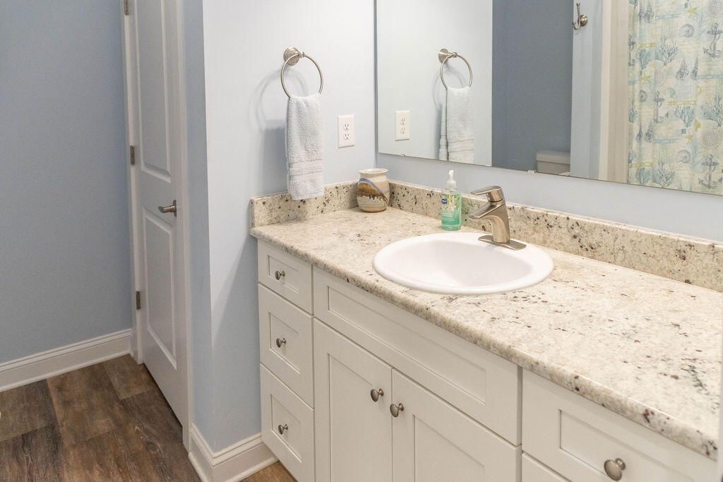 518 Jungle Road Photo 41