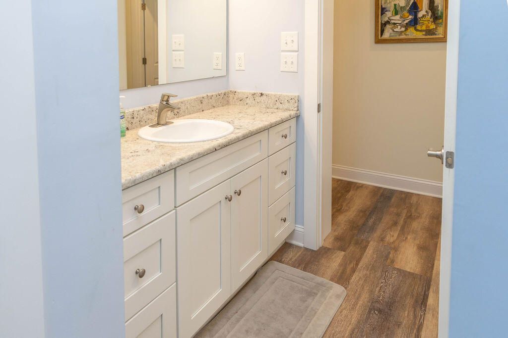 518 Jungle Road Photo 43