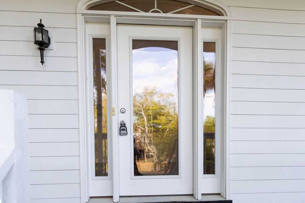 518 Jungle Road Photo 9