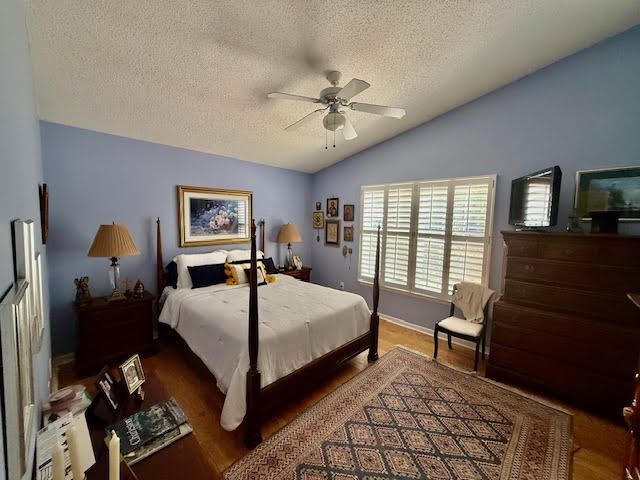 1424 Amanda Park Lane Photo 16