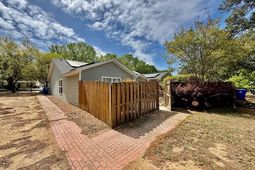 1424 Amanda Park Lane photo 4