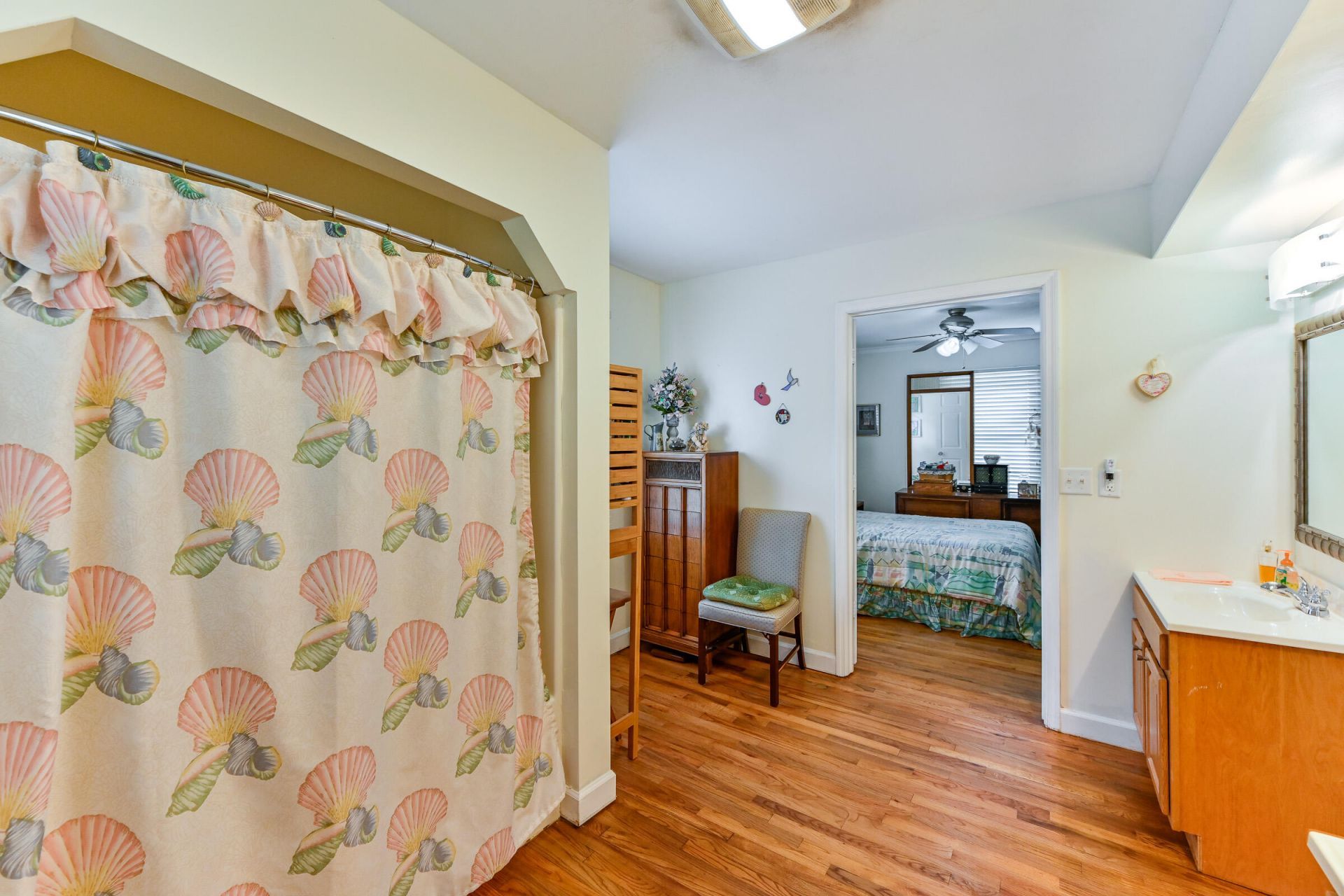 307 Burroughs Avenue Photo 28