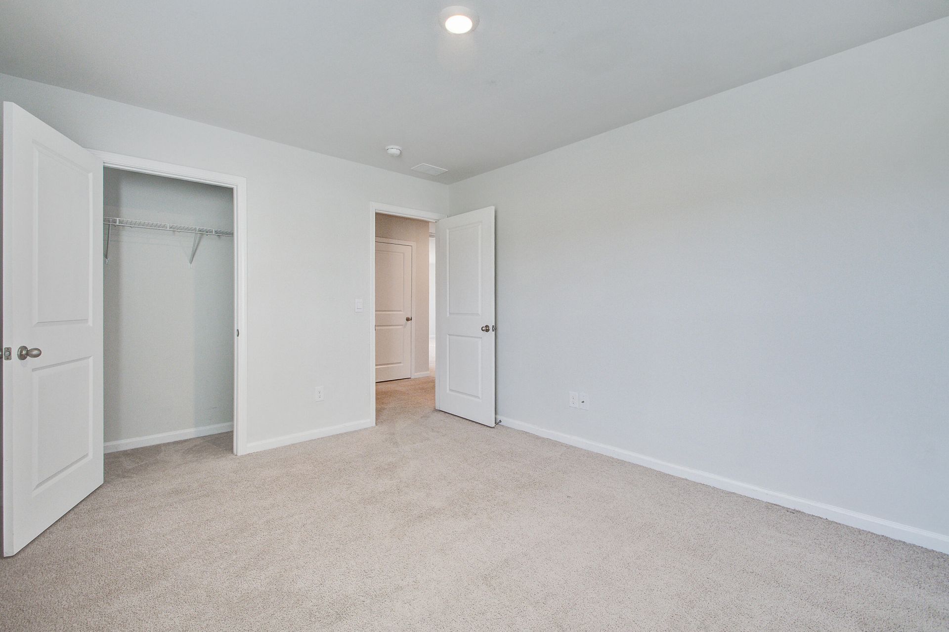 514 Sybilwood Lane Photo 17