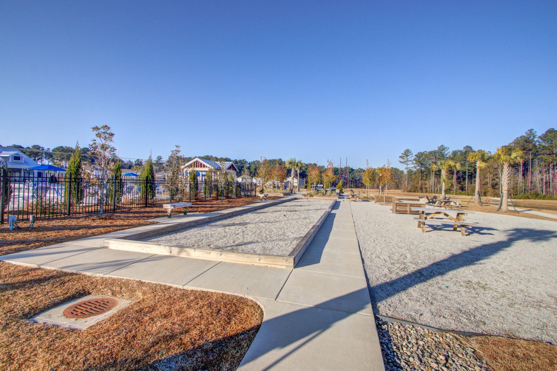 514 Sybilwood Lane Photo 32