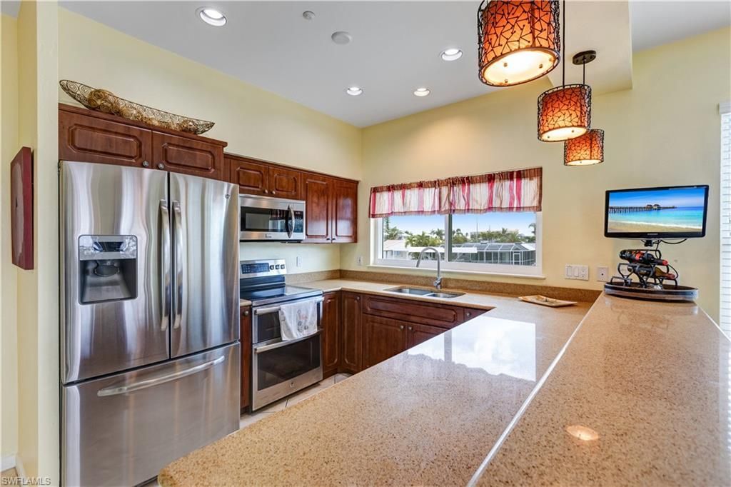 90 Ibis St, Fort Myers Beach, FL 33931 Photo