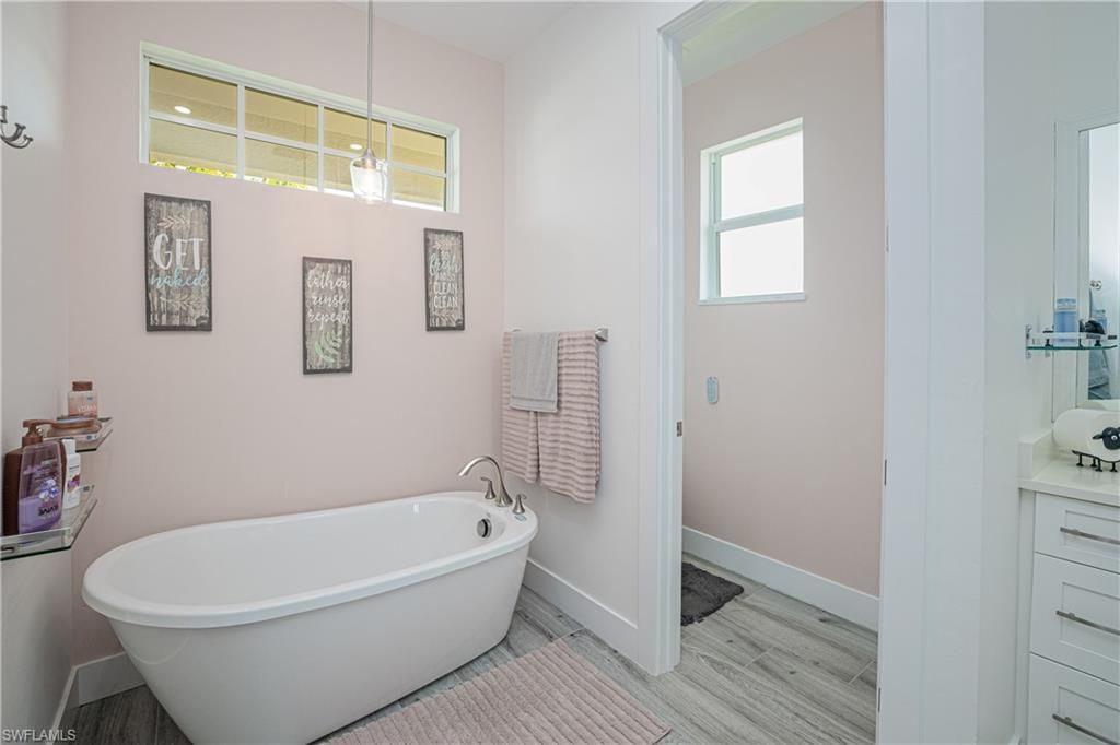 1244 NW 37th Ave, Cape Coral, FL 33993 Photo