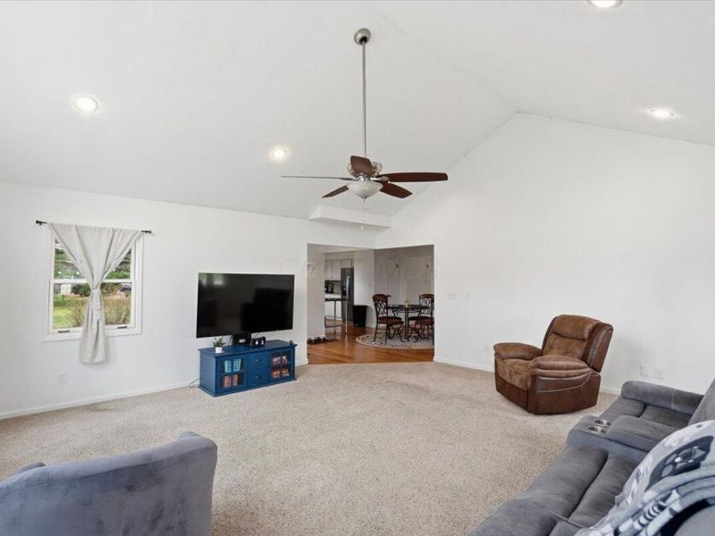 12815 Fox Run Court NW, Pickerington, OH 43147 Photo 19