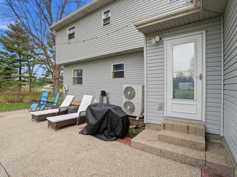 12815 Fox Run Court NW, Pickerington, OH 43147 Photo 23