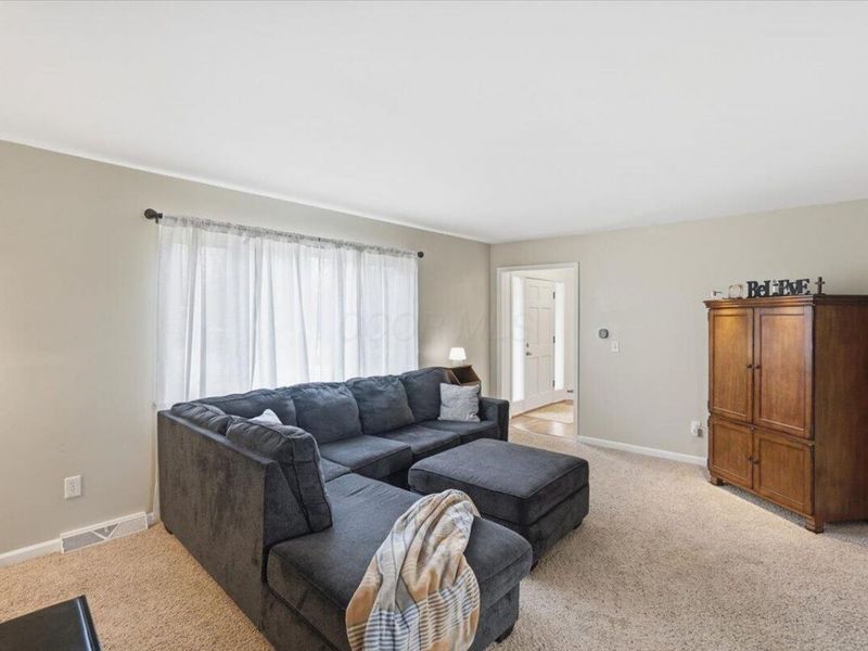 12815 Fox Run Court NW, Pickerington, OH 43147 Photo 6