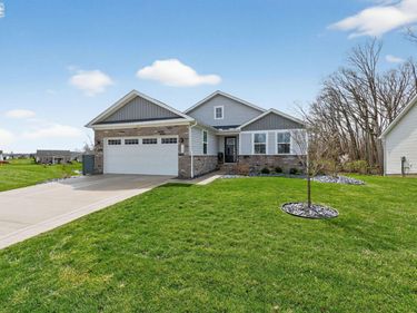 775 Buchloe Drive , Marysville, OH 43040