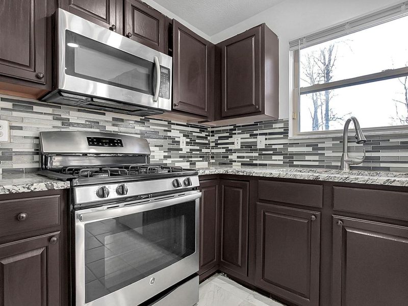 617 Arden Street , Lewis Center, OH 43035 Photo 12